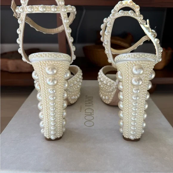 JIMMY CHOO White Satin Pearl Bridal SACARIA 120 Platform Heels 39/8, In Box, A++ - Picture 5 of 16